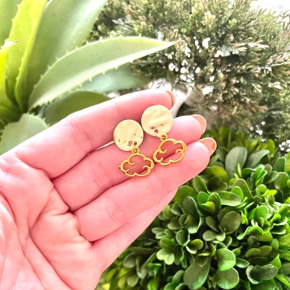 Gold Cloud Earrings - Picture 4 of 6